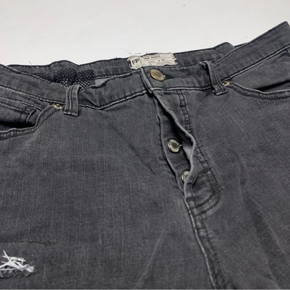 Free People Fishnet Patch Skinny Jean Button Fly Washed Out Black size 30 - Picture 2 of 16